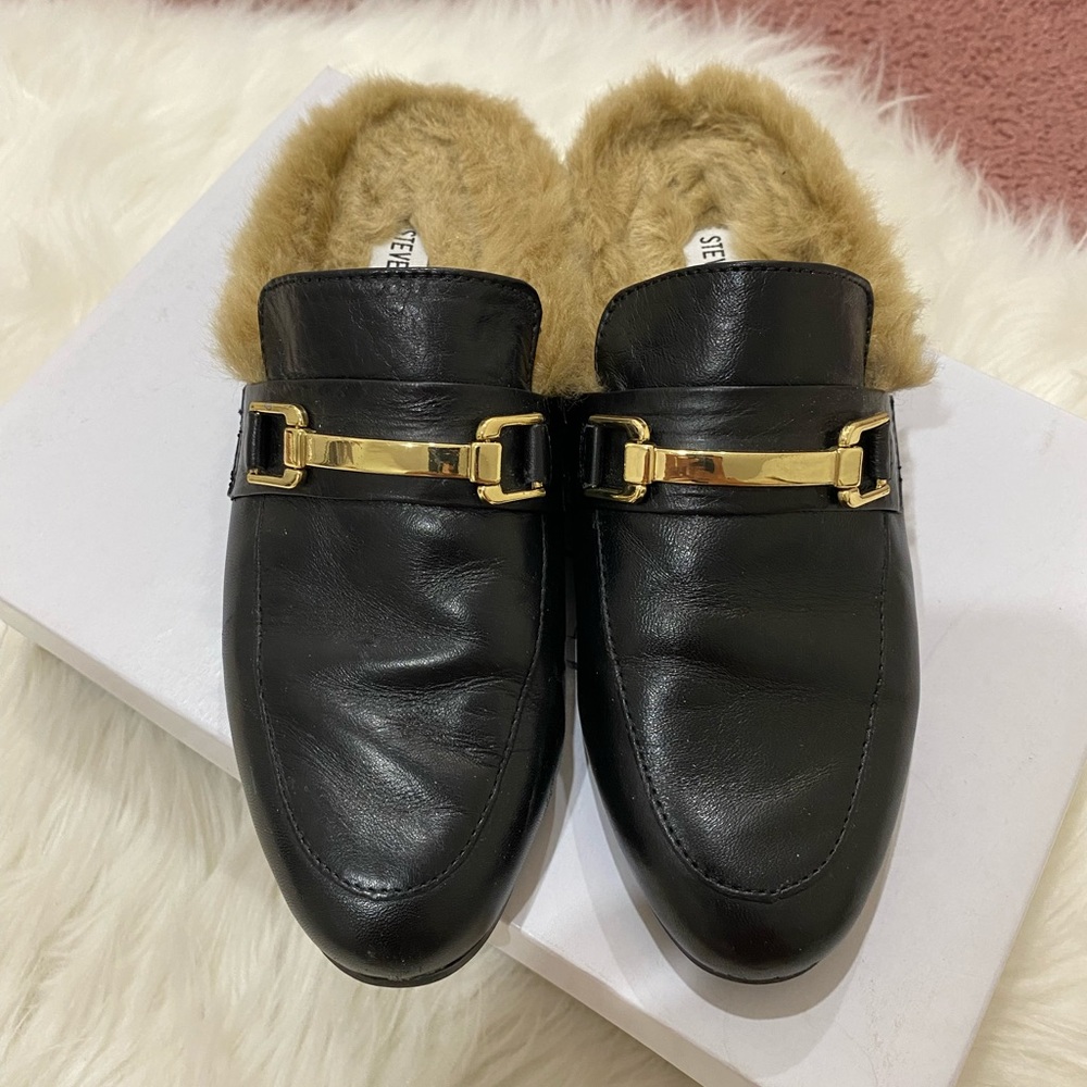 Steve Madden Slip On Loafers